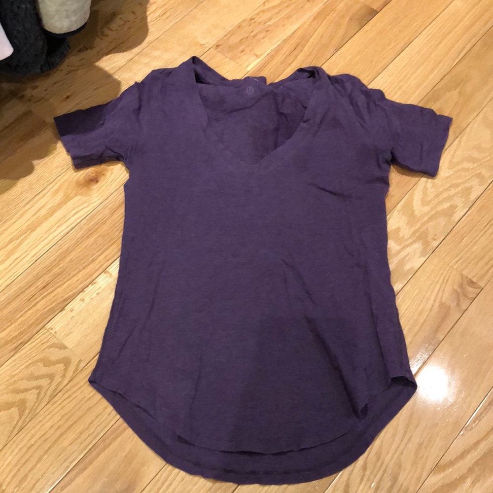 lululemon purple v neck crew, size 4.